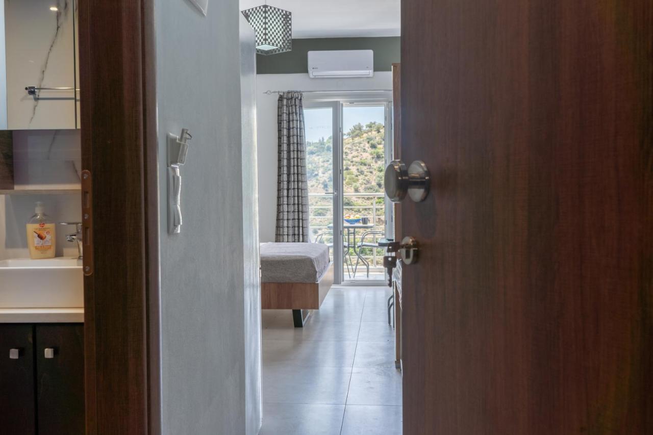 איה גליני Christos Seaview Studios מראה חיצוני תמונה